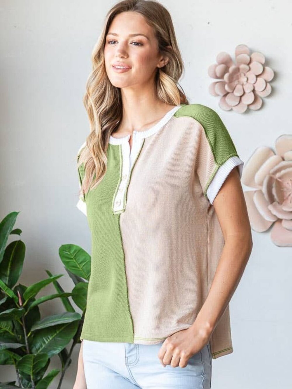 7th Ray - Color Block Top - Picture 2 of 5